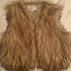 Fur vest